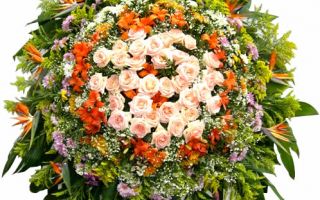 Floricultura entrega coroa de flores em Mario Campos MG 
