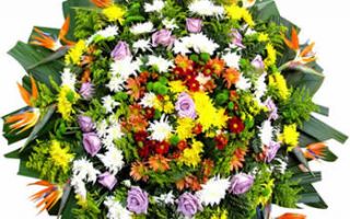 Floricultura entrega coroa de flores em Ibirité MG