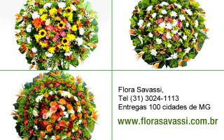 Floricultura entrega coroas em Santo Antônio do Rio Abaixo MG