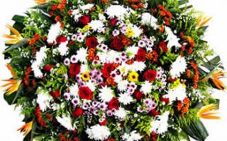 Floricultura entrega coroa de flores Conceição do Pará MG 